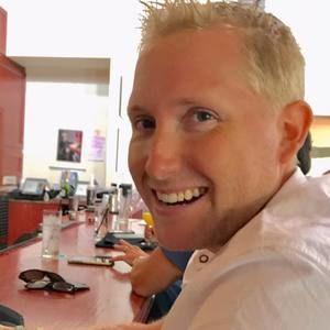 Meet your Posher, Gregory